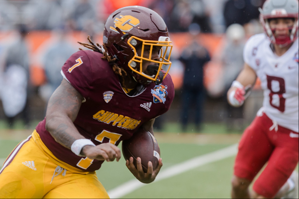 Football_NCAA_Central Michigan's Lew Nichols III
